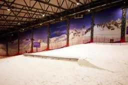 „Snow“ arenoje - naujas sniegas