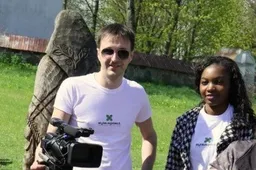 Afrikietė domėjosi ir Alytaus žiniasklaida, ir Dzūkijos merais (VIDEOREPORTAŽAS)
