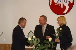 Pagerbti Alytaus sportininkai, garsinantys tinklinį ir plaukimą
