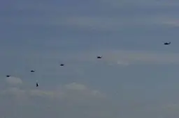 Virš Alytaus - penki amerikiečių sraigtasparniai (NUOTRAUKOS)