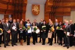 STT apdovanojimai - iš Alytaus kilusiam žurnalistui ir Adolfo Ramanausko-Vanago gimnazijos mokinei