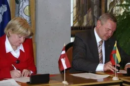 Pasirašyta Alytaus miesto ir Amatos savivaldybių  bendradarbiavimo sutartis