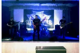 Alytiškių grupė „Svaras 409“ roko dovanojo pataisos namų gyventojams