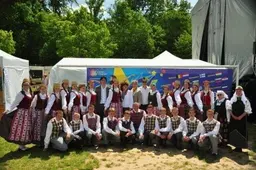 Europai Lietuvą pristatė Alytaus ansamblis „Tarškutis“, Dzūkijos auksarankės ir regio atlikėjai Vilniaus