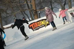 „Tarzanijos“ ledo arena, kalneliai ir oro pagalvė - jau veikia (NUOTRAUKOS)