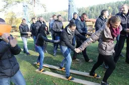 „Tarzanijos“ nuotykių parke – studentiško krikšto garsai