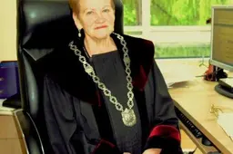Į pensiją išlydėta teisėja Veronika Šiaulienė