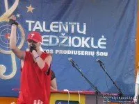 „Talentų medžioklė“  Alytuje drebino Rotušės aikštę (foto)