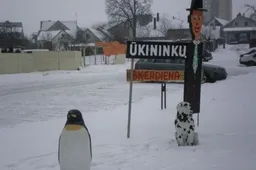 Kriminaliniai įvykiai Dzūkijoje: smaugė tėvas, vagis sudomino „Wolksvagen“, „Fiat“ ir „Jumz“ atsarginės dalys