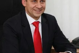 Mokantiems mažus atlyginimus – papildomas valstybinių institucijų dėmesys