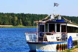 Iš pramoginio laivo pavogti gėrimai ir užkandžiai