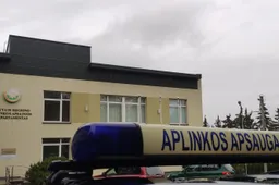 Brakonieriaus automobilyje rado septynis draudžiamus žvejybinius tinklus