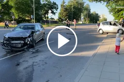 Alytuje susidūrė du mersedesai