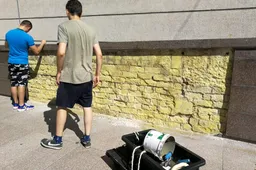 Darbas karštyje pavojų kelia ne tik dirbantiems lauke - specialistų patarimai