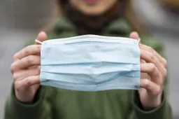 Simno šventėje būtinos apsaugos kaukės