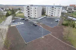 Sutvarkytų aikštelių prie Alytaus rajono daugiabučių pavydi net vilniečiai