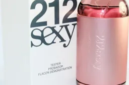 Ieškoma kvepalų  „Carolina Herrera“ mėgėja