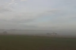 Skelbiama ekstremali padėtis, dalinami respiratoriai