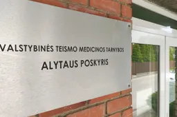 Dėl vyrų mirčių aiškinasi teismo medikai