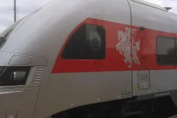 Traukinys su lietuviais grįžo pro Šeštokus