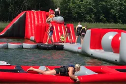 Vandens batutų parkas po vėtros Daugų saloje – sutvarkytas ir vėl veikia