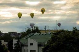 Policijai sulaikant vyrus – maišeliai ir milteliai