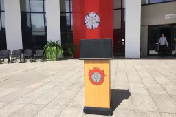 Viešas Alytaus miesto mero prisaikdinimas Rotušės aikštėje tampa tradicija