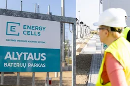 Lietuvai svarbią elektros pastotę prie Alytaus apžiūrėjo ir šalies premjerė