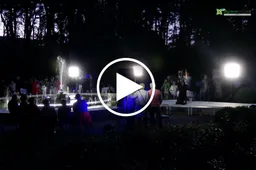 Podiumu virto fontanas, takas aplink jį – terasa žiūrovams, modeliais tapo žinomos alytiškės