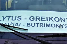 Priemiestiniai autobusai iki karantino pabaigos važiuos rečiau