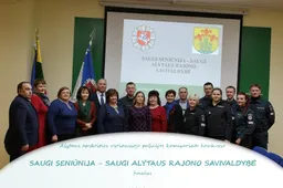 Saugesnio gyvenimo siekiančioms bendruomenėms dovanotos vaizdo stebėjimo kameros