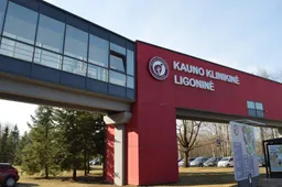 Iš ligoninės Kaune vėl buvo pabėgęs koronavirusu užsikrėtęs lazdijiškis