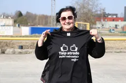 Saugiausia vairavo senjoras Arnoldas, nedaug atsiliko ponios Janina ir Ona
