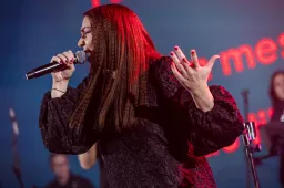 Greta Vitaitė: „Oficialiai aš – teisininkė, bet širdyje – visada dainininkė“