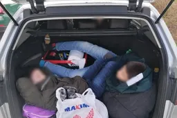 Kelyje Veisiejai – Kučiūnai sulaikyti sprukti į Lenkiją ketinę nelegalai