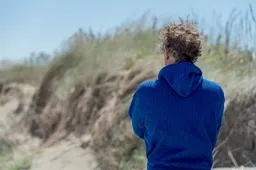 Pasijuskite karaliumi su savo naujuoju chalatu!