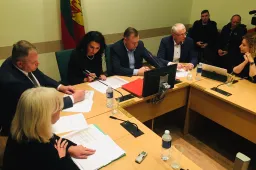 Nuo gaisro nukentėjusiems ūkininkams: apie skersti privalomus gyvulius ir kompensacijas