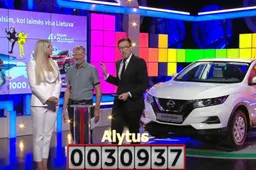 Alytiškiai gimtadienio ir vestuvių metinių proga laimėjo loterijos visureigį