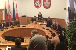 Dalyvauti ekstremalių situacijų komisijos posėdyje alytiškiui seimūnui uždraudė ministrė