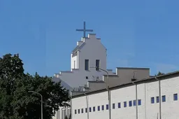 Velykų laukimas: stabdykime virusą, o ne maldą