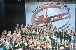 „Aušrinės“ ir „Vakarės“ šokėjos į Alytų grįžo su medalių gausa bei didžiąja taure