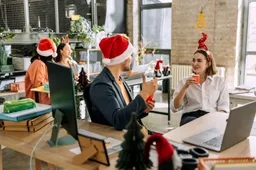 Darbo laikas ir apmokėjimas šių metų šventiniu laikotarpiu: svarbiausia informacija