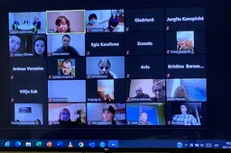 Daugų seniūnijos gyventojai sujudo dėl daugiabučių renovacijos