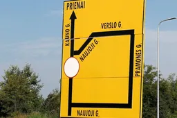 Neveiks gatvės apšvietimas nuo viaduko iki Alytaus miesto ribos