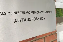 Rasti negyvi savo namuose