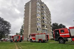 Likiškėlių gatvėje degė butas, iš daugiabučio evakavosi 28 gyventojai