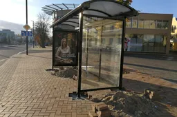 Jotvingių gatvėje – laikinieji miesto transporto laukimo paviljonai