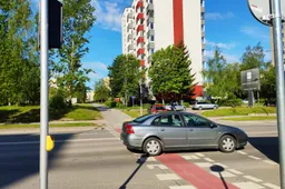 Kelias savaites neveikiančių šviesoforų Likiškėlių gatvėje netvarkys, pirks naujus