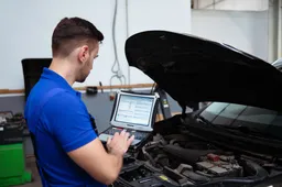 Svarbiausi įrankiai ir įranga automobilių servisams