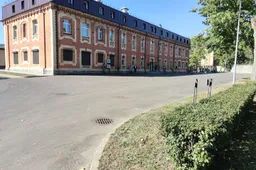 Alytuje, bataliono teritorijoje, automobilis kliudė dviračiu važiavusį karį